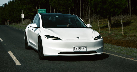 TICKET TESLA MODEL 3