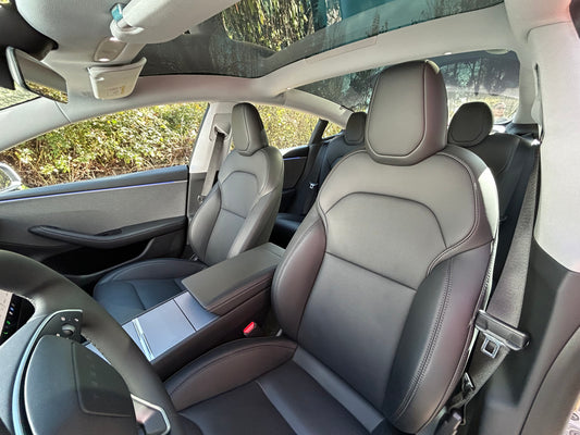 TICKET TESLA MODEL 3